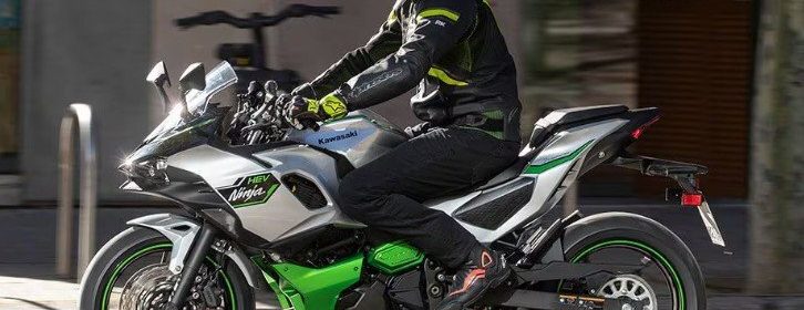 2024 Kawasaki Ninja 7 Hybrid Motorcycle First Ride Review